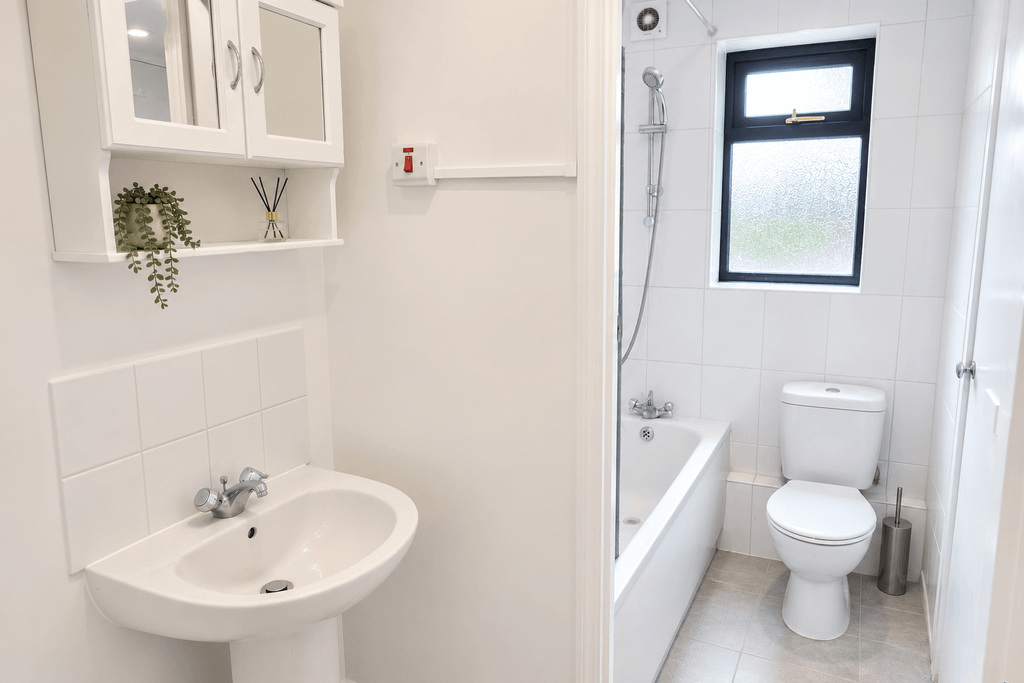 Property photo 2 of 3 8CD35914-B53E-4274-9Ed3-5D3531D1B872