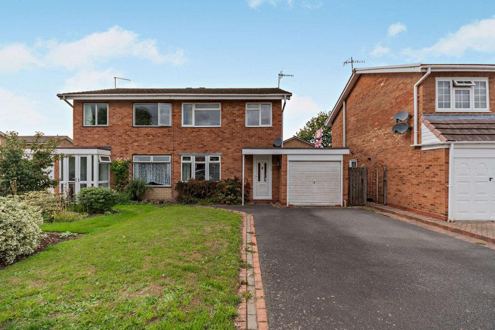 Property photo 1 of 13