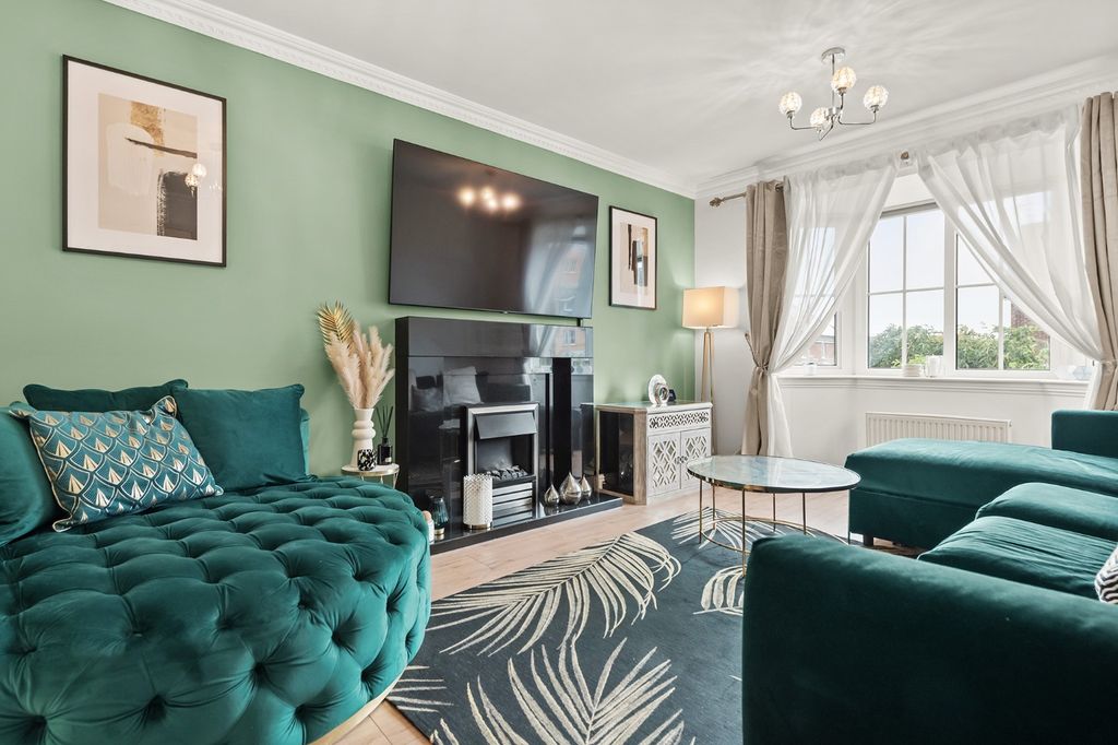 Property photo 2 of 34 5169408