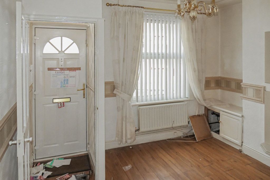 Property photo 2 of 13 40 Ripon Street, Liverpool, L4 5Uq