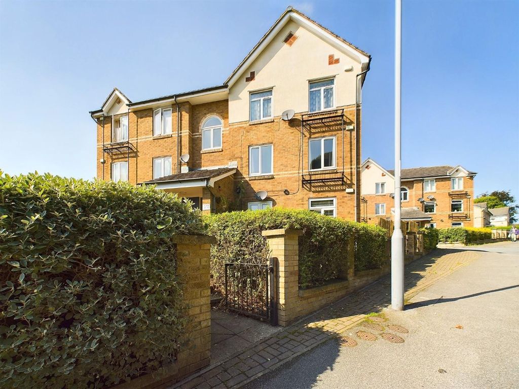 Property photo 1 of 8 Cam04036G0-Pr0014-Still012.Jpg