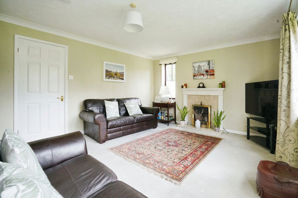 Property photo 2 of 17 Photography