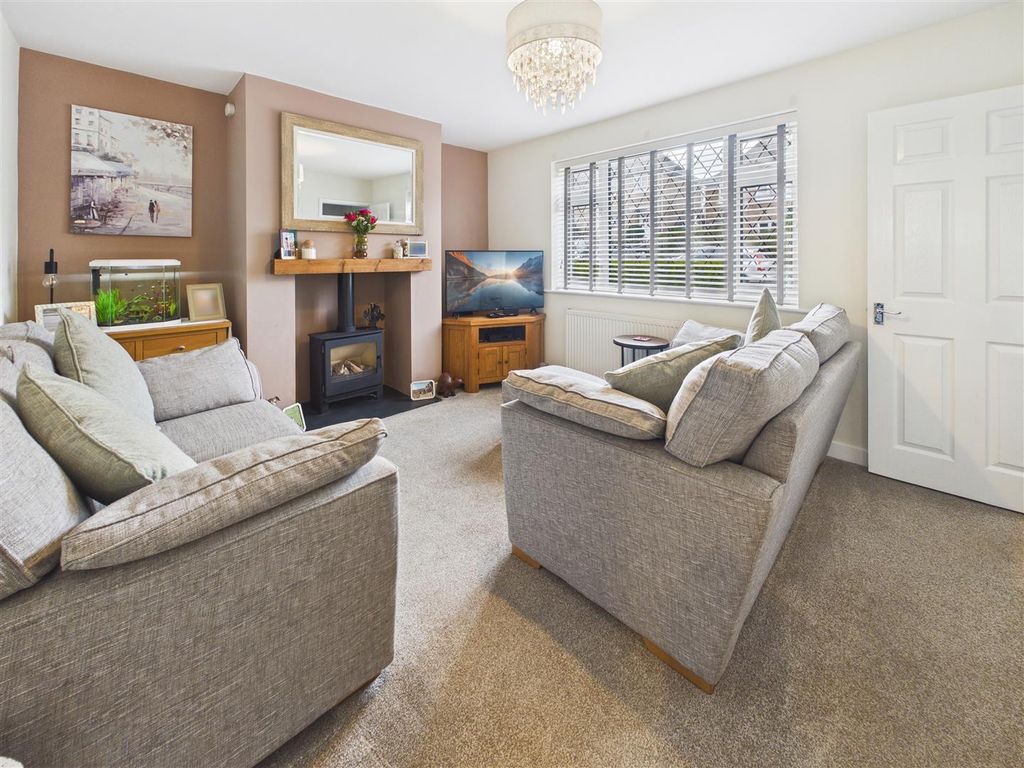 Property photo 2 of 25 Cam05476G0-Pr0129-Still001.Jpg