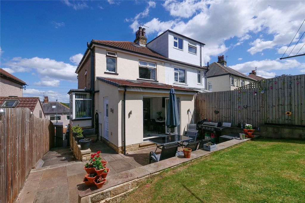 Property photo 1 of 22 Picture No. 06