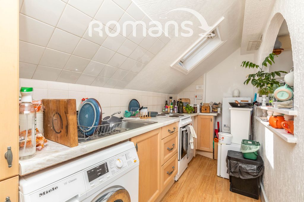 Property photo 3 of 9 Property Image