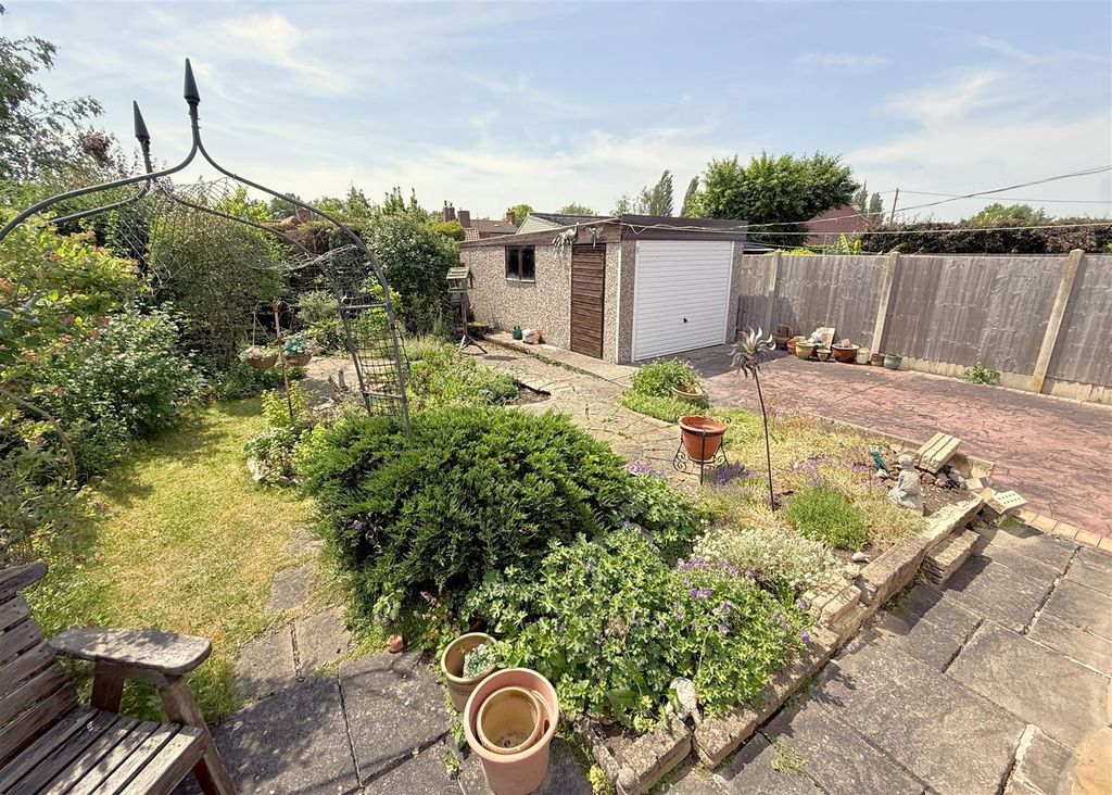 Property photo 2 of 16 Img_5478.Jpg