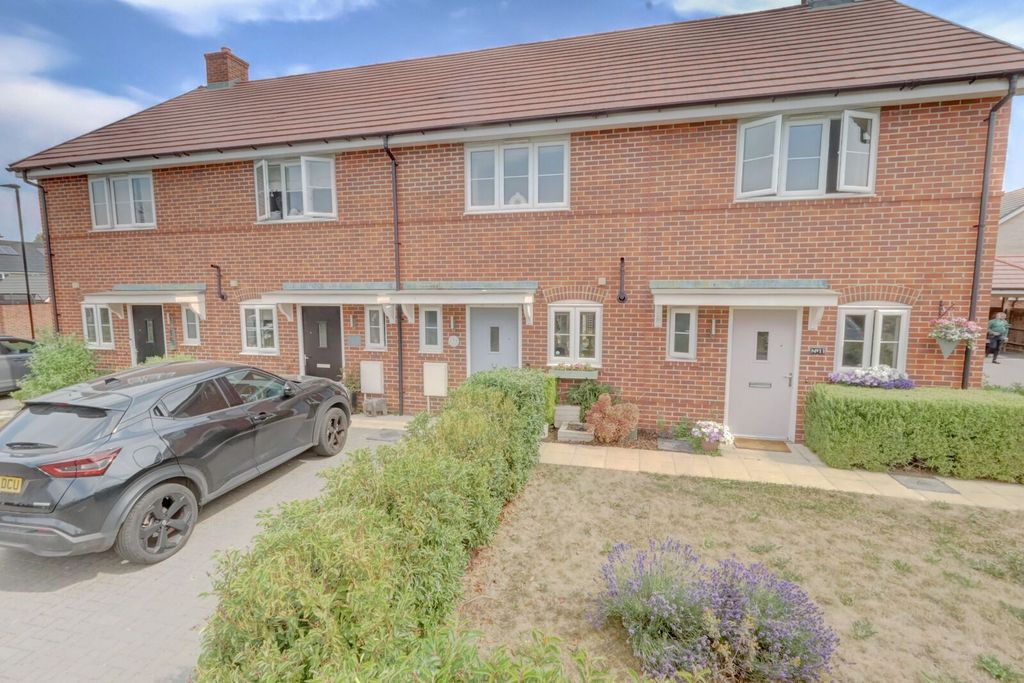 Property photo 1 of 17 Picture No. 23