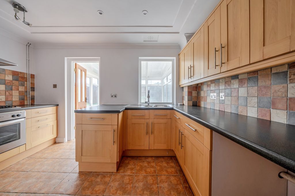 Property photo 2 of 13 Kelso Court Kitchen
