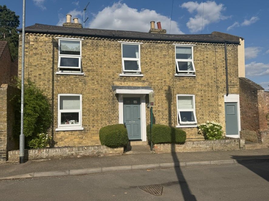 Property photo 1 of 10