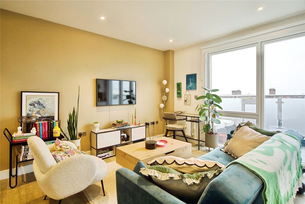 Property photo 1 of 31 Picture No. 35