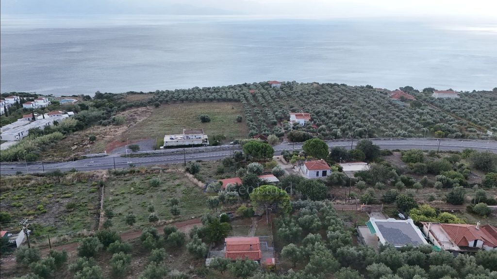 Property photo 2 of 25