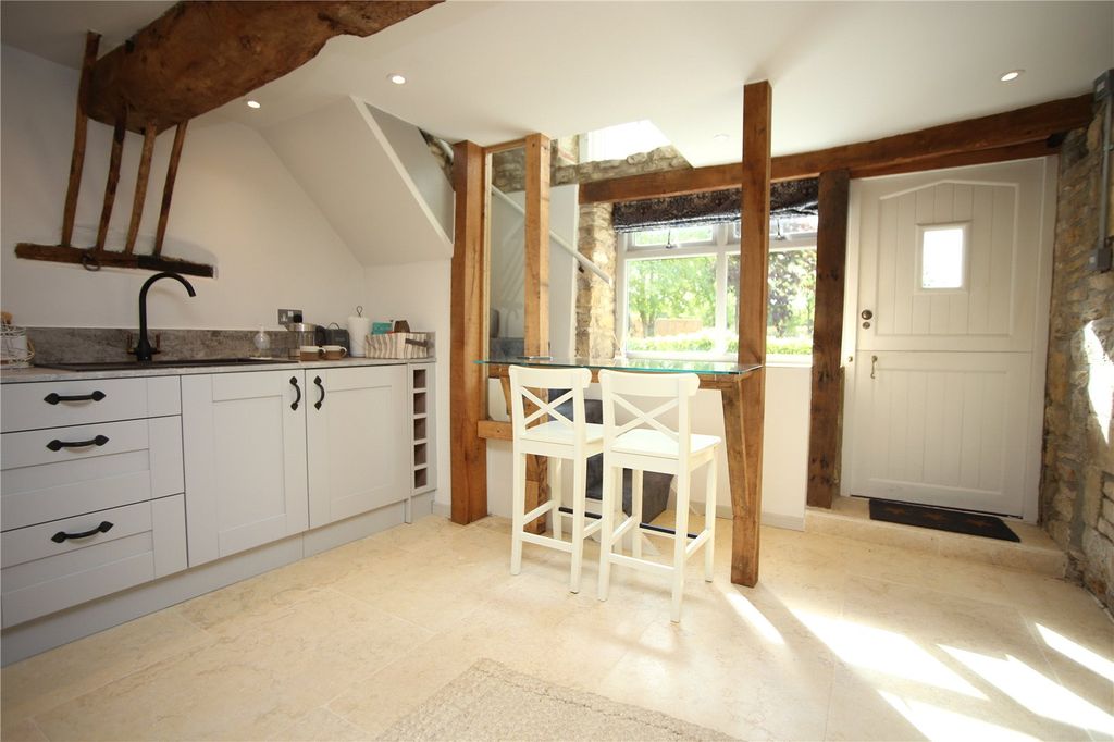 Property photo 3 of 12 Picture No. 07