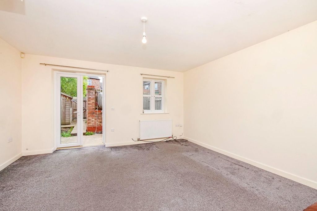 Property photo 3 of 15 Pnmb2045.Jpg