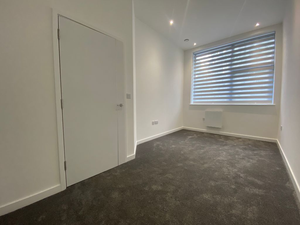 Property photo 3 of 5 Bedroom