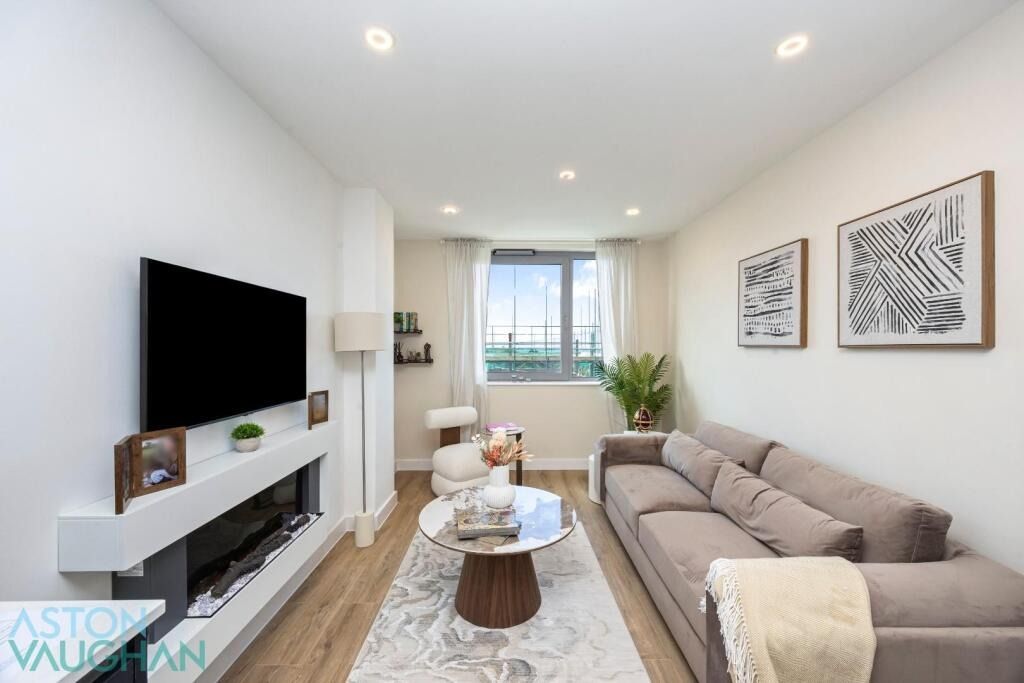 Property photo 3 of 8 4545232