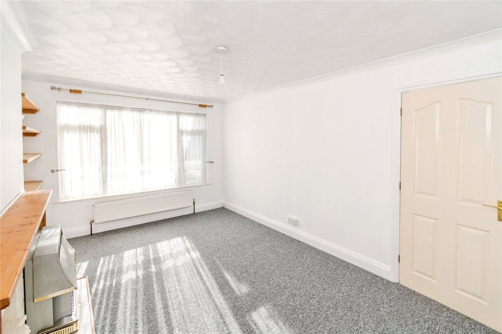 Property photo 3 of 15 Picture No. 20