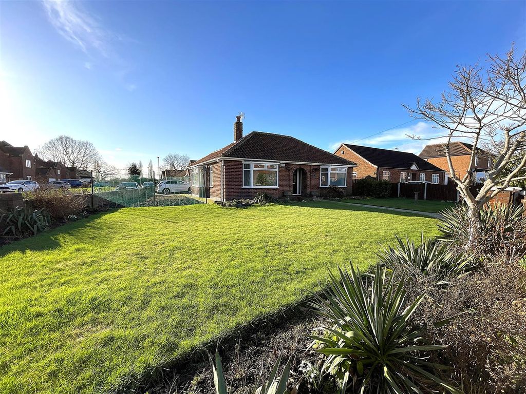 Property photo 1 of 22 Front External