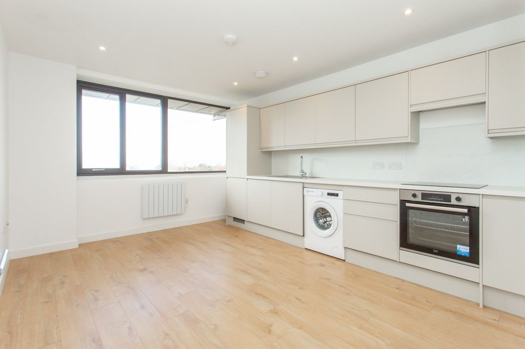 Property photo 2 of 14 Picture 2