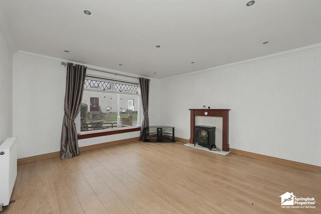 Property photo 2 of 18 Image 2