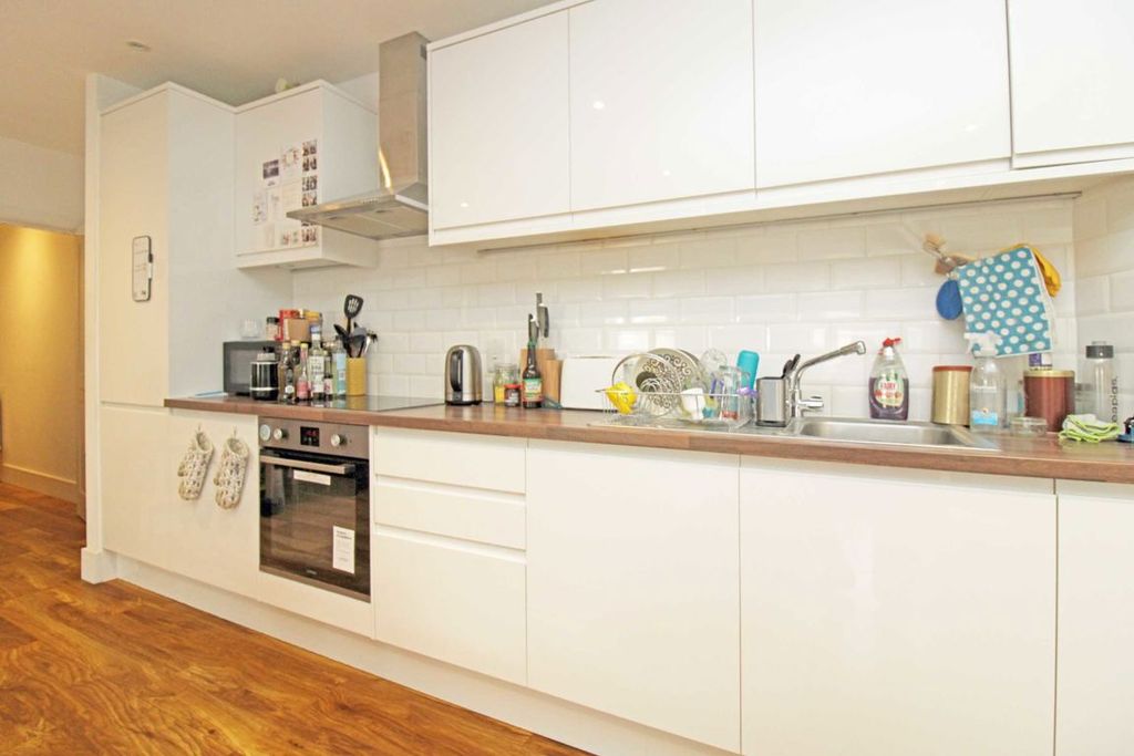 Property photo 2 of 3