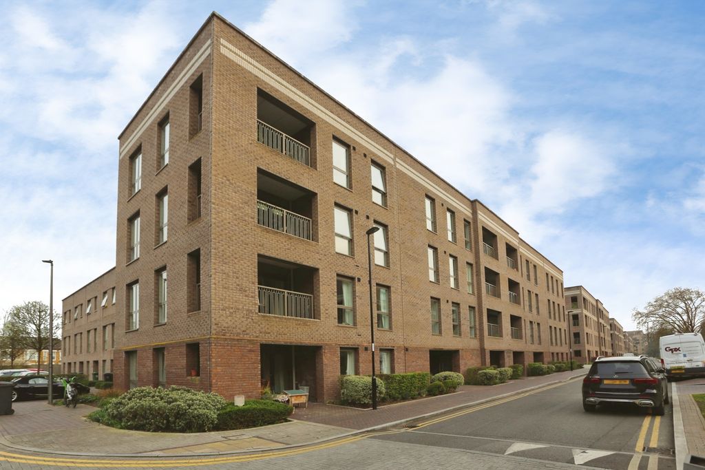 Property photo 1 of 16 Pbox-Img.Jpg