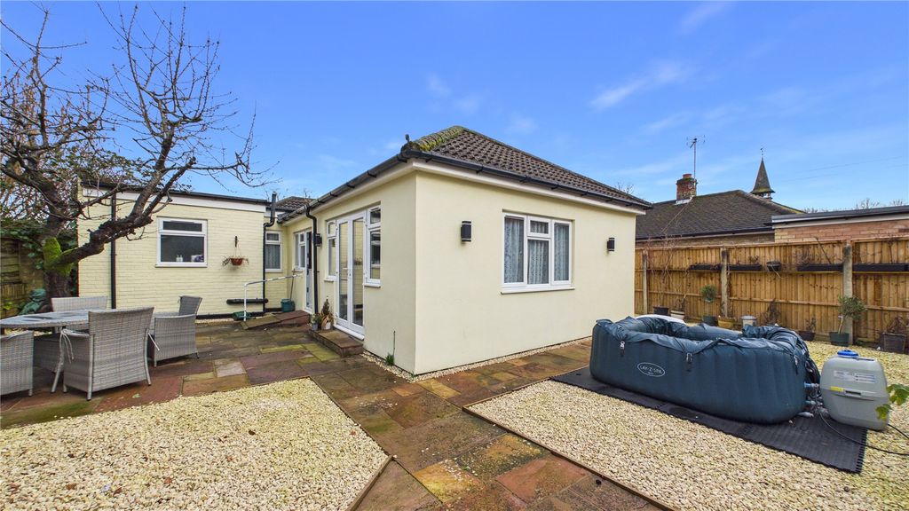 Additional image 11 of 2 bed bungalow for saleLightwater, Surrey GU18