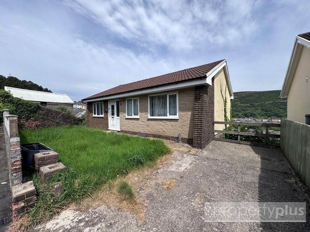 Property photo 1 of 11 Picture No. 02