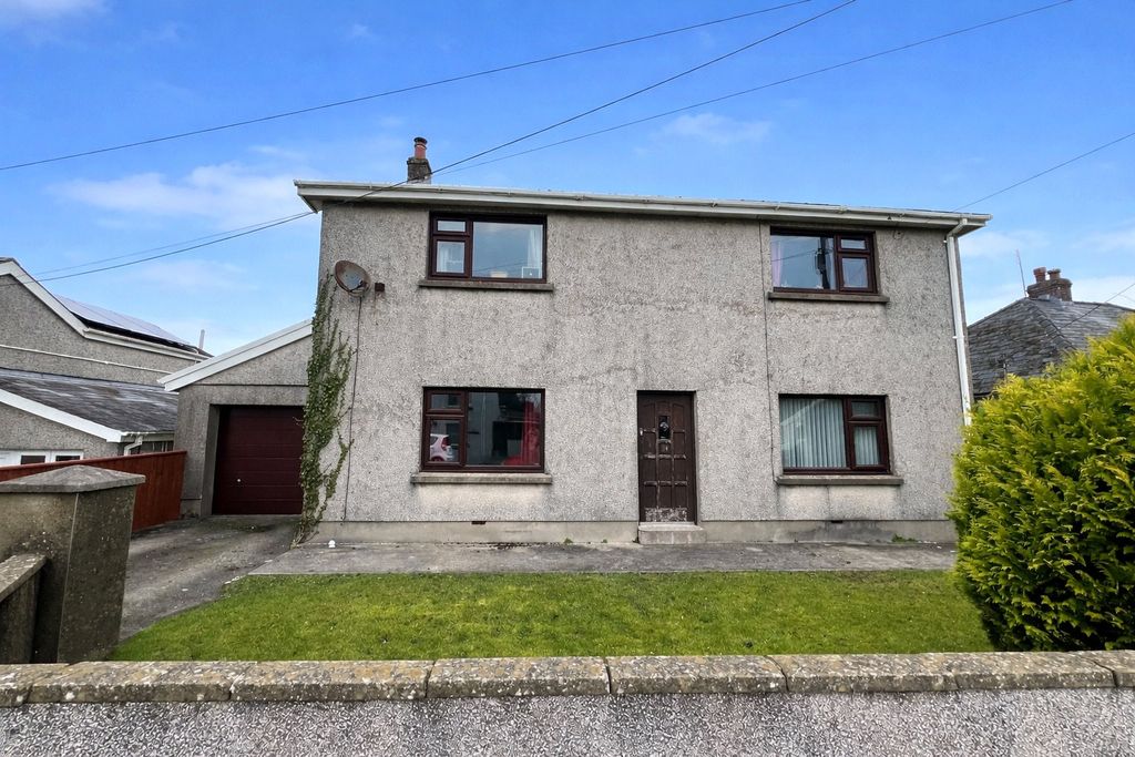 Property photo 2 of 19 Picture No. 53