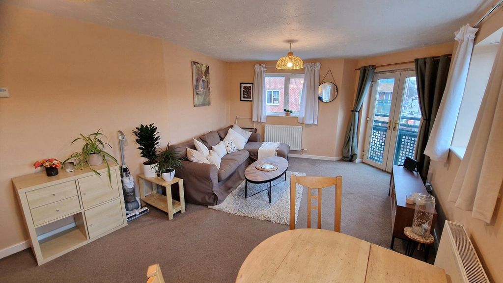 Property photo 3 of 29 Living Room