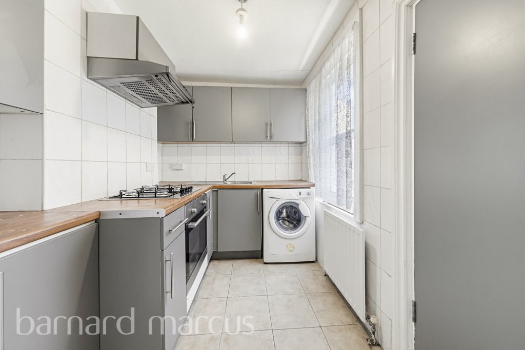 Property photo 2 of 8 Image