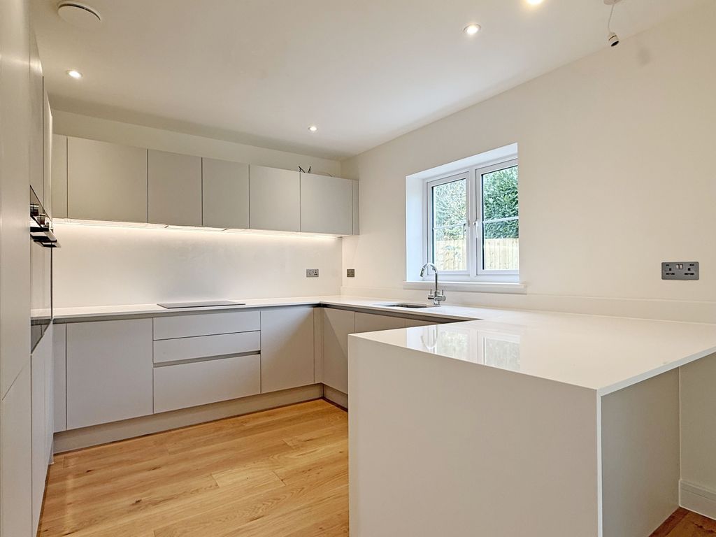 Property photo 2 of 17 Photo 2