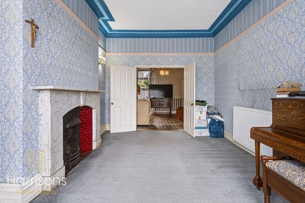Property photo 3 of 29 5389962
