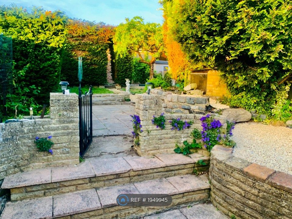 Property photo 3 of 9