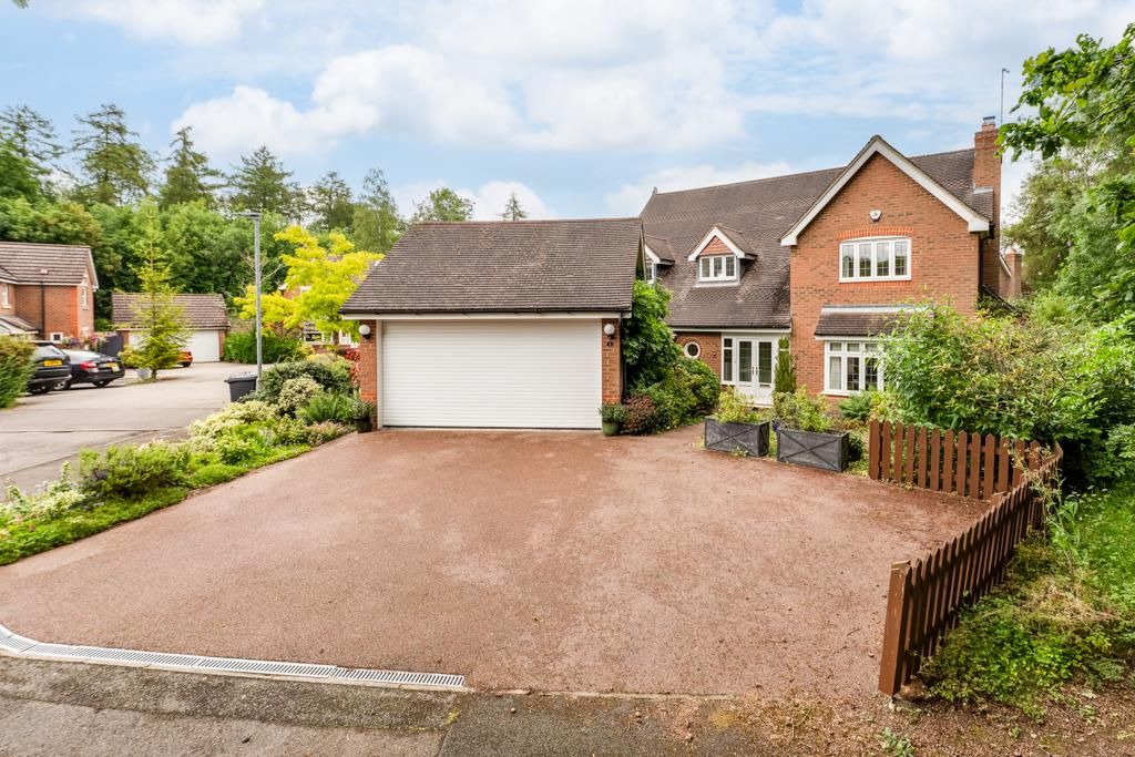 Property photo 1 of 40 8 Forest Glade, Kettering (41 Of 45).Jpg