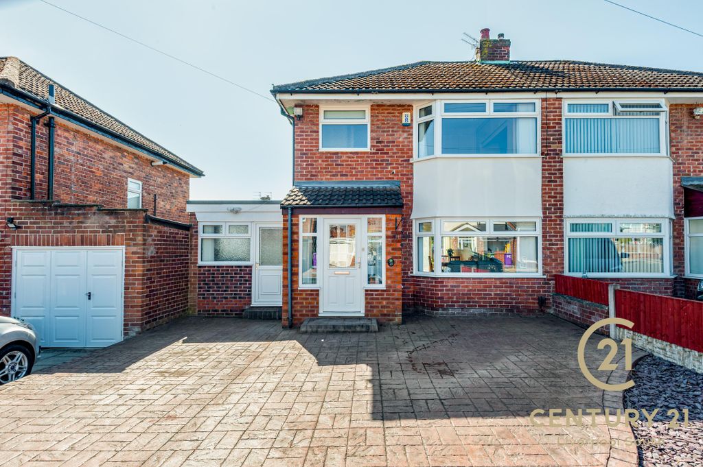 Property photo 1 of 21