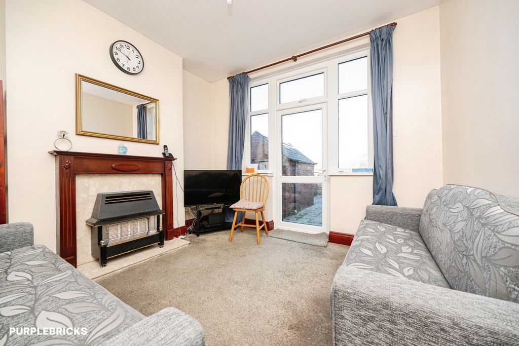 Property photo 3 of 29