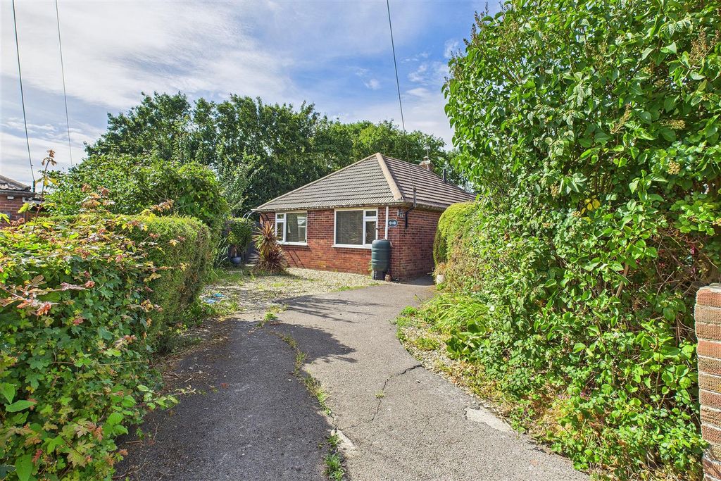 Property photo 1 of 25