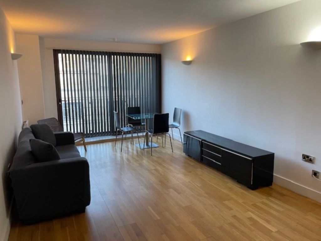 Property photo 3 of 7