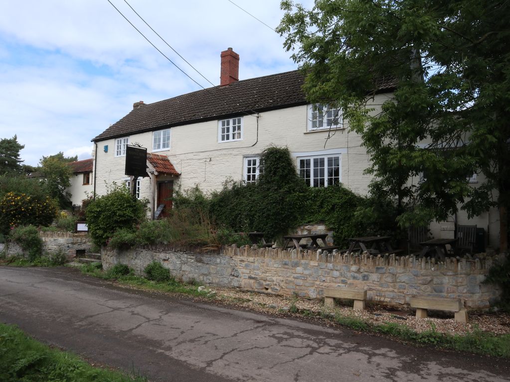 Property photo 1 of 13