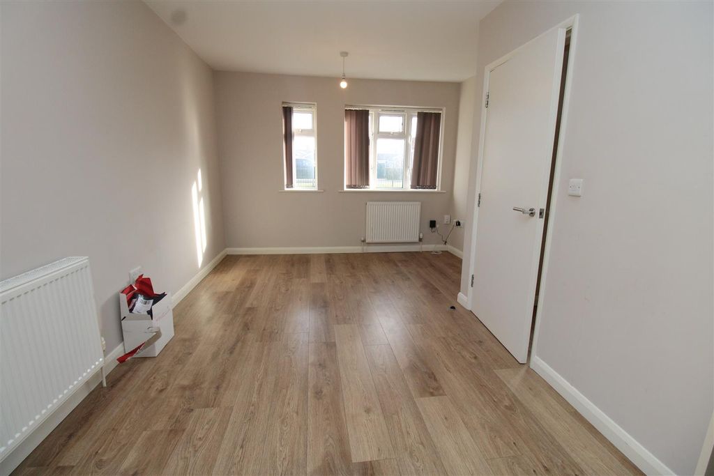 Property photo 2 of 6 Img_2573.Jpg