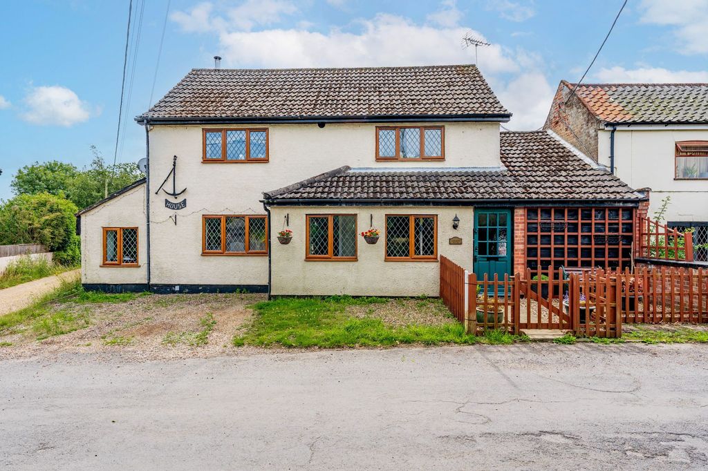 Property photo 1 of 29