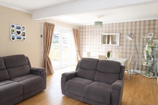 Property photo 3 of 10 Lounge 1.Png