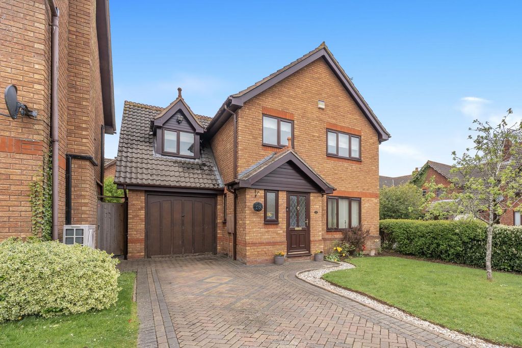 Property photo 1 of 19