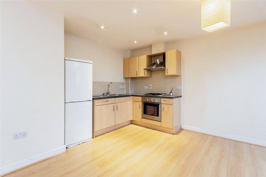 Property photo 3 of 17 Photography