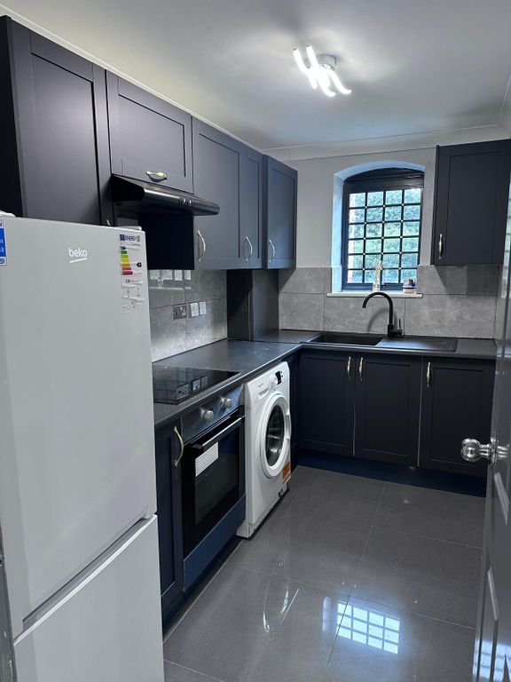 Property photo 1 of 5 Image