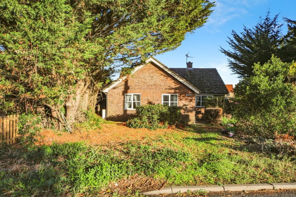 Property photo 3 of 8