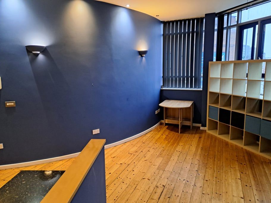 Property photo 3 of 9