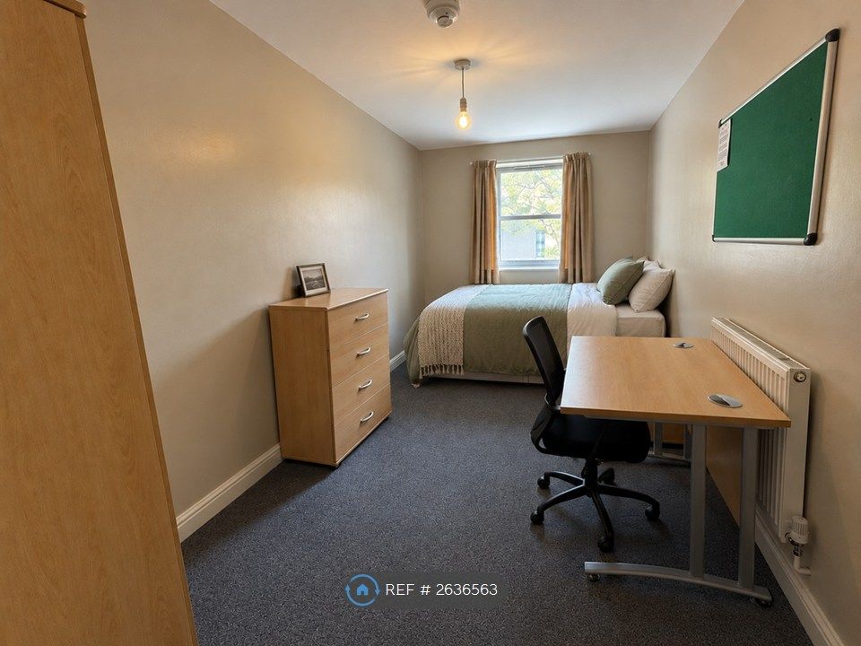 Property photo 3 of 7