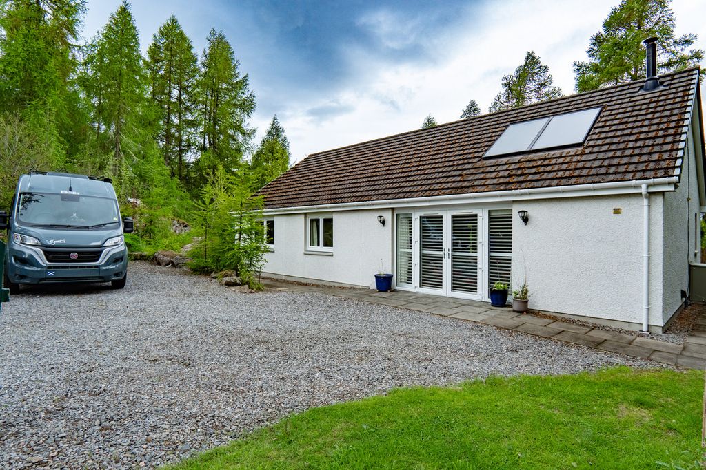 Property photo 1 of 36