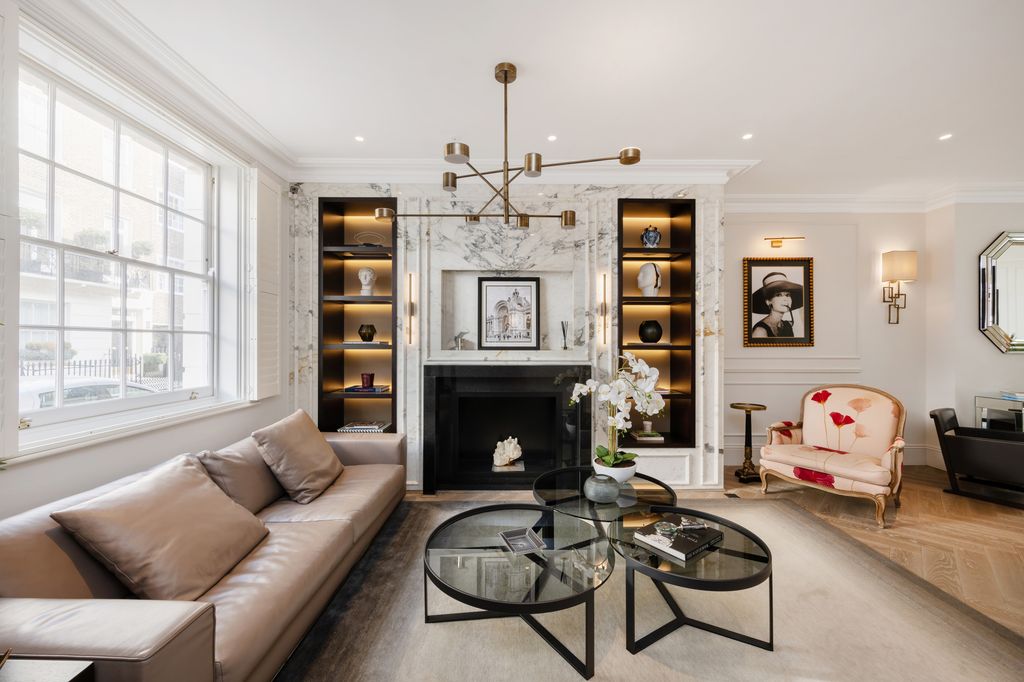 Property photo 2 of 29